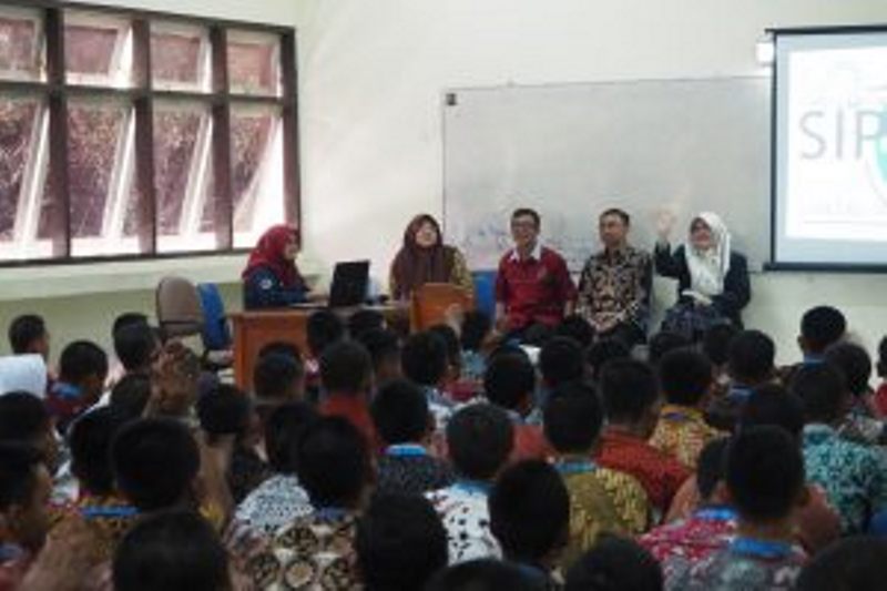 Sosialisasi Pengenalan Jurusan