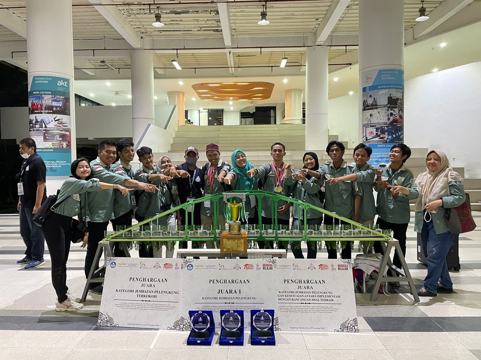 Departemen Teknik Sipil UM Menjadi Juara Umum di KJI XVII 2022